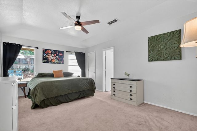 202 Laurel Street, Mansfield, TX 76063
