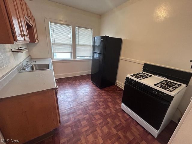 3407 Altamont Avenue 2nd Floor, Cleveland Heights, OH 44118