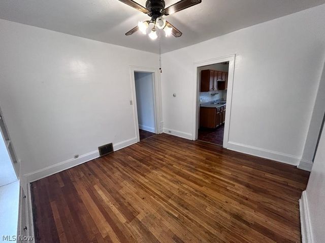3407 Altamont Avenue 2nd Floor, Cleveland Heights, OH 44118