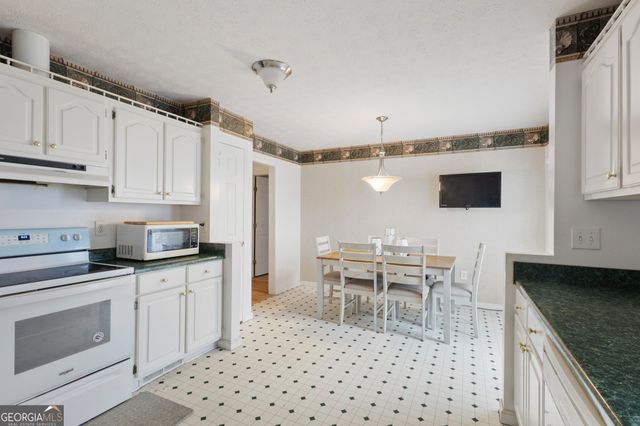 227 Dusty Lane, Macon, GA 31211