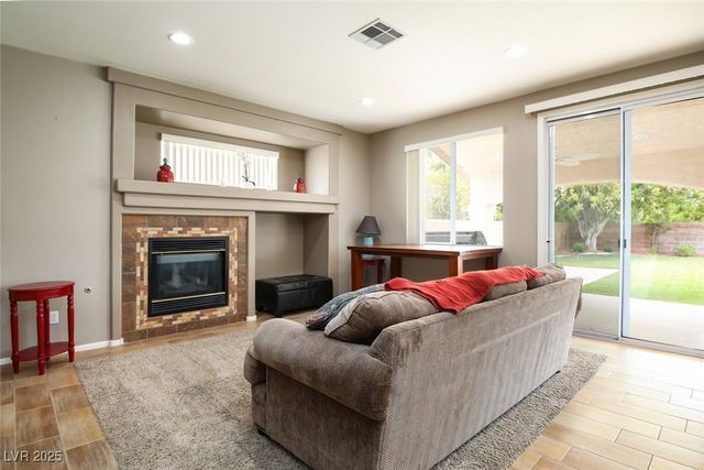 832 Sandhill Sage Street, Henderson, NV 89052