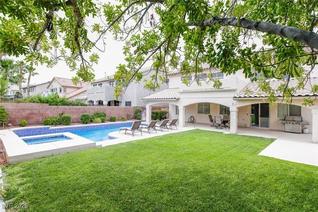 832 Sandhill Sage Street, Henderson, NV 89052