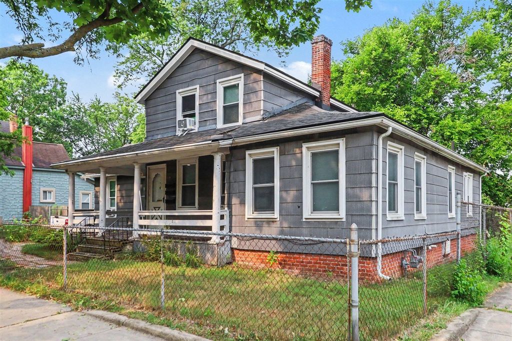 17 N Summit Street, Ypsilanti, MI 48197