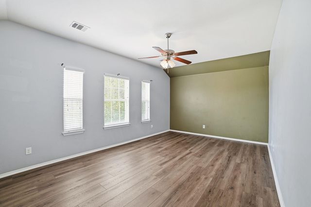 316 Housefinch LOOP, Leander, TX 78641