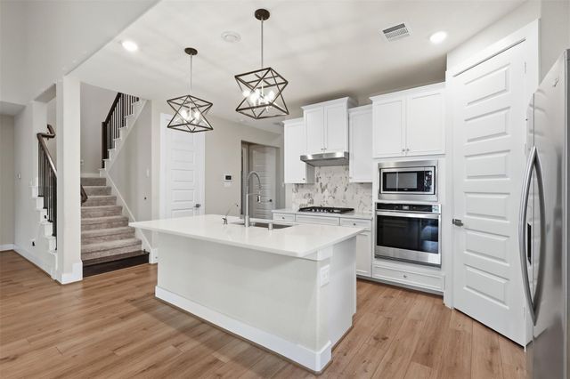 9861 Pearly Everlasting, Conroe, TX 77385