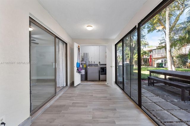 48 Matador Ln 5-23, Davie, FL 33324