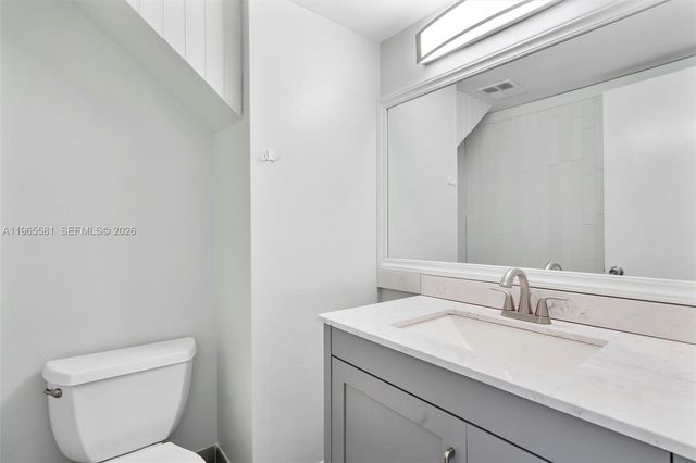 48 Matador Ln 5-23, Davie, FL 33324