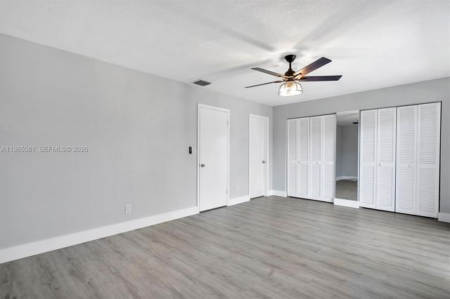 48 Matador Ln 5-23, Davie, FL 33324