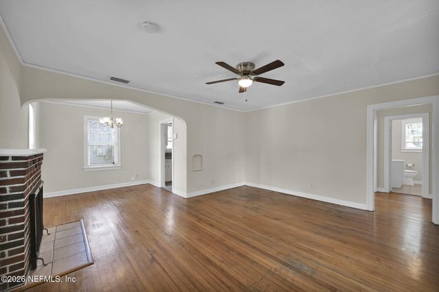 355 E 45TH Street, Jacksonville, FL 32208