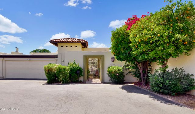5332 N Questa Tierra Drive, Phoenix, AZ 85012