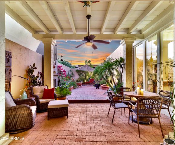 5332 N Questa Tierra Drive, Phoenix, AZ 85012