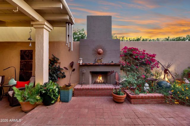 5332 N Questa Tierra Drive, Phoenix, AZ 85012