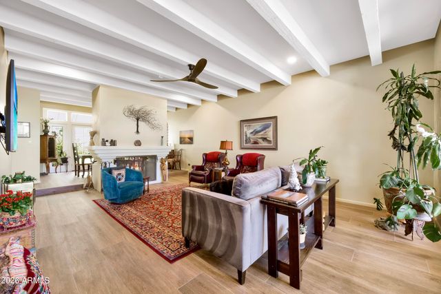5332 N Questa Tierra Drive, Phoenix, AZ 85012