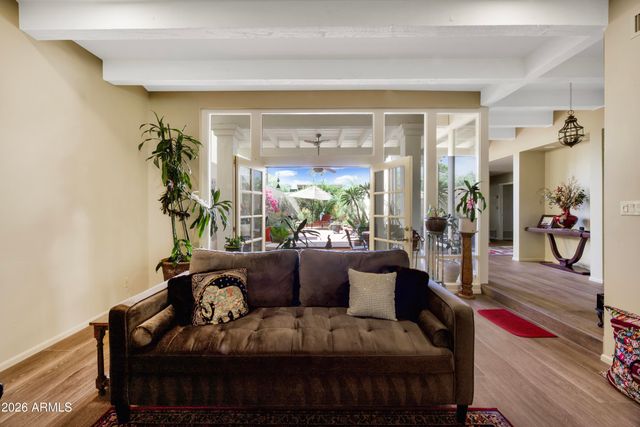 5332 N Questa Tierra Drive, Phoenix, AZ 85012