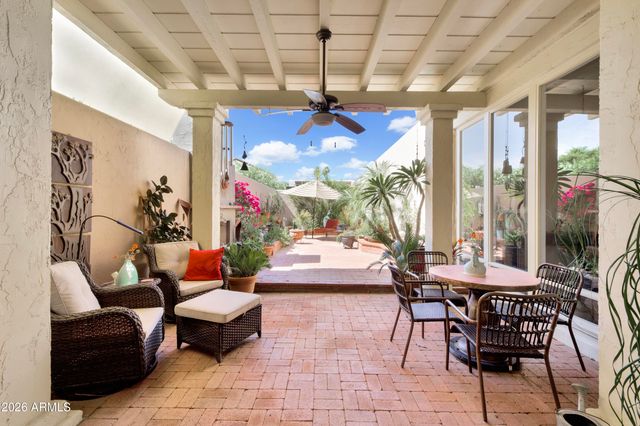 5332 N Questa Tierra Drive, Phoenix, AZ 85012