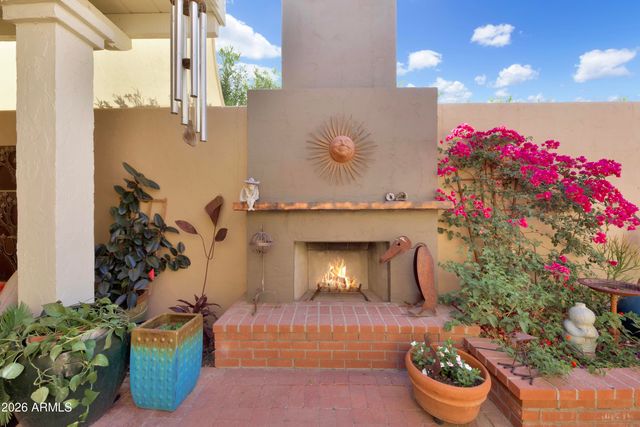 5332 N Questa Tierra Drive, Phoenix, AZ 85012