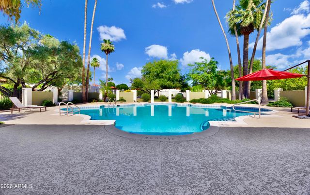 5332 N Questa Tierra Drive, Phoenix, AZ 85012