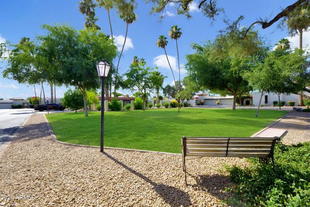 5332 N Questa Tierra Drive, Phoenix, AZ 85012