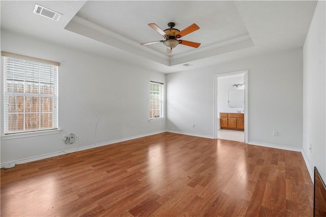 1500 Hunter Creek Drive, College Station, TX 77845