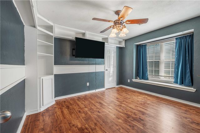 1500 Hunter Creek Drive, College Station, TX 77845