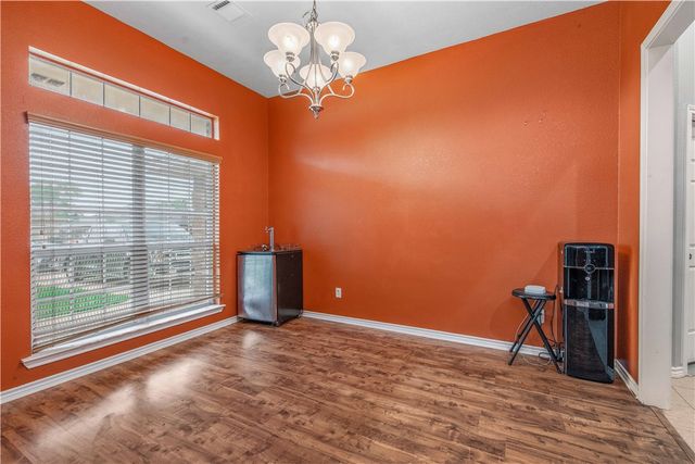 1500 Hunter Creek Drive, College Station, TX 77845