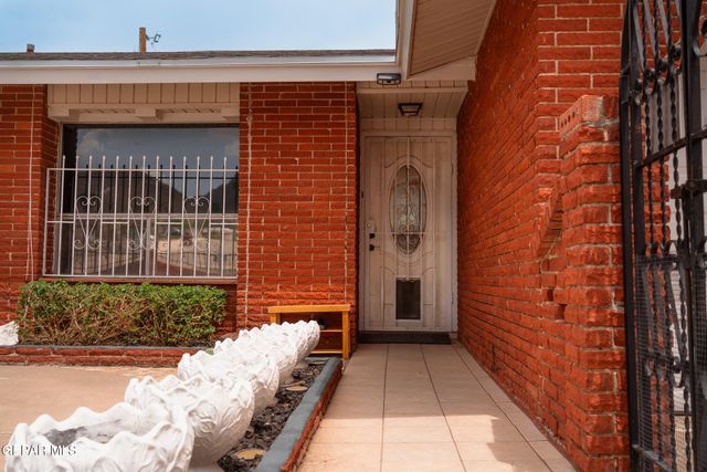 8908 ECHO Street, El Paso, TX 79904