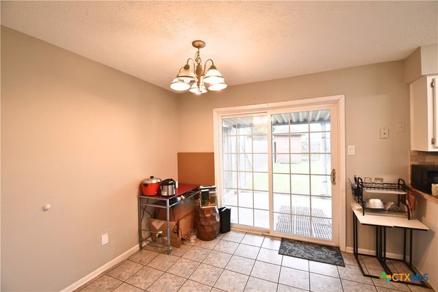 100 Seascape Drive B, Port Lavaca, TX 77979