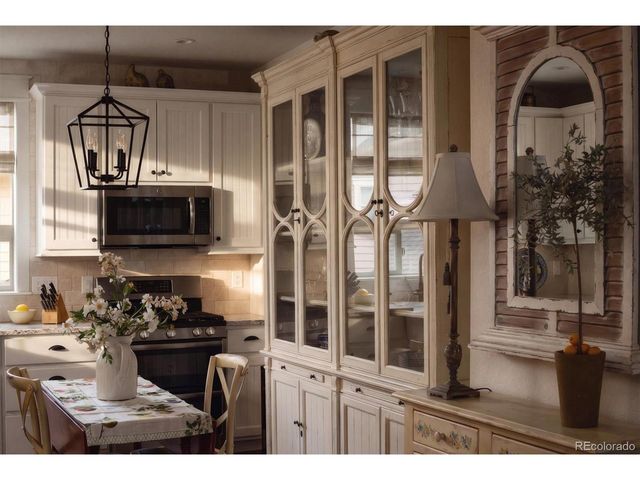 9035 E 49th Pl, Denver, CO 80238