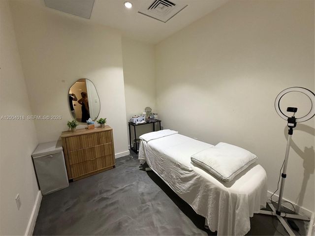 Beauty Salon & Spa in Brickell, Miami, FL 33131