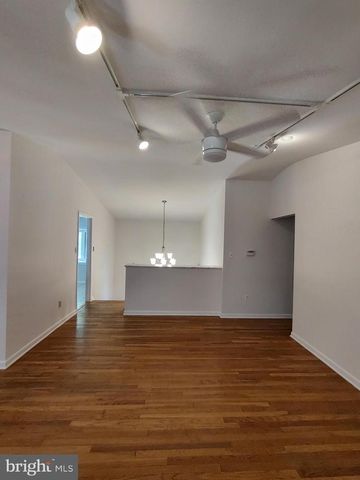112 CLAYBROOK DR, Silver Spring, MD 20902