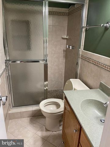 112 CLAYBROOK DR, Silver Spring, MD 20902