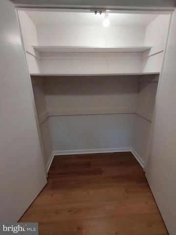 112 CLAYBROOK DR, Silver Spring, MD 20902