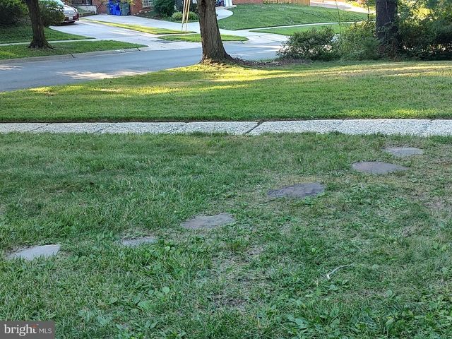 112 CLAYBROOK DR, Silver Spring, MD 20902