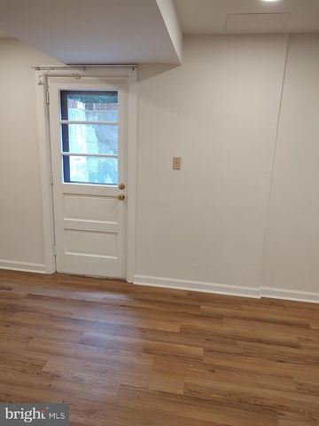 112 CLAYBROOK DR, Silver Spring, MD 20902