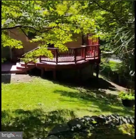 112 CLAYBROOK DR, Silver Spring, MD 20902