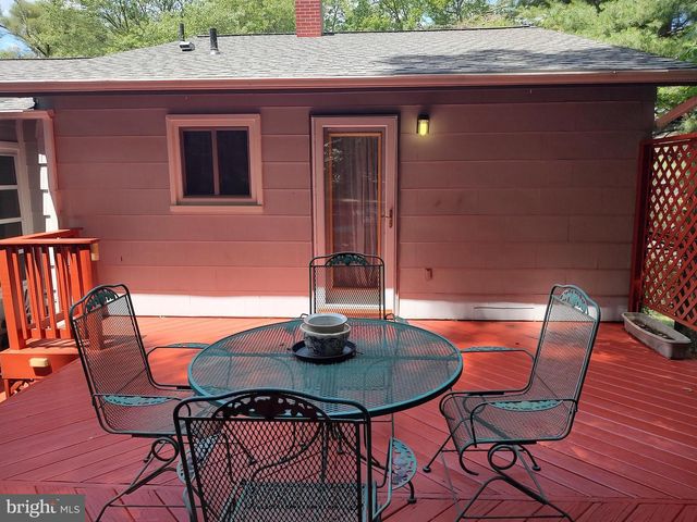 112 CLAYBROOK DR, Silver Spring, MD 20902