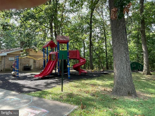 112 CLAYBROOK DR, Silver Spring, MD 20902