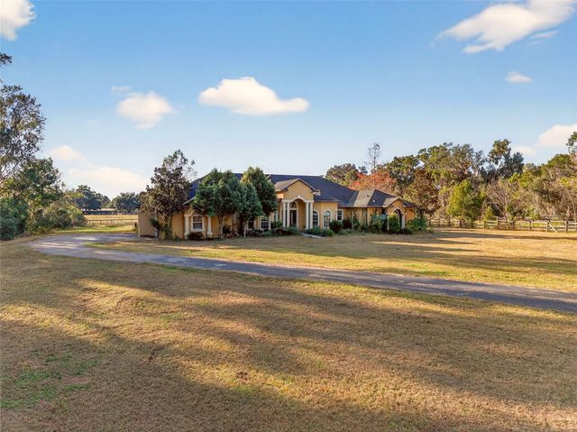 12230 N US HIGHWAY 441, Citra, FL 32113