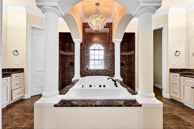 12230 N US HIGHWAY 441, Citra, FL 32113