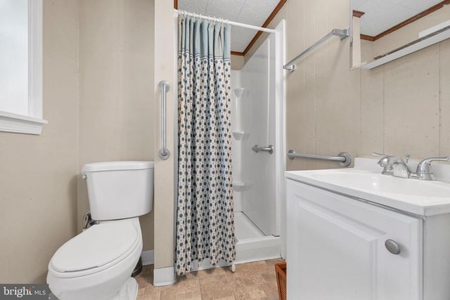 1305 KRAMER MILL RD, Denver, PA 17517