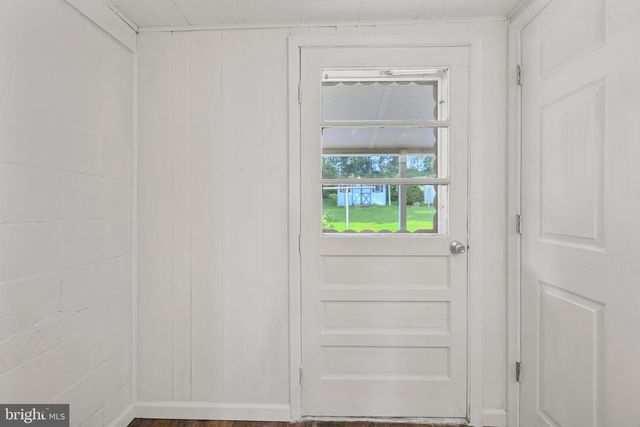 1305 KRAMER MILL RD, Denver, PA 17517