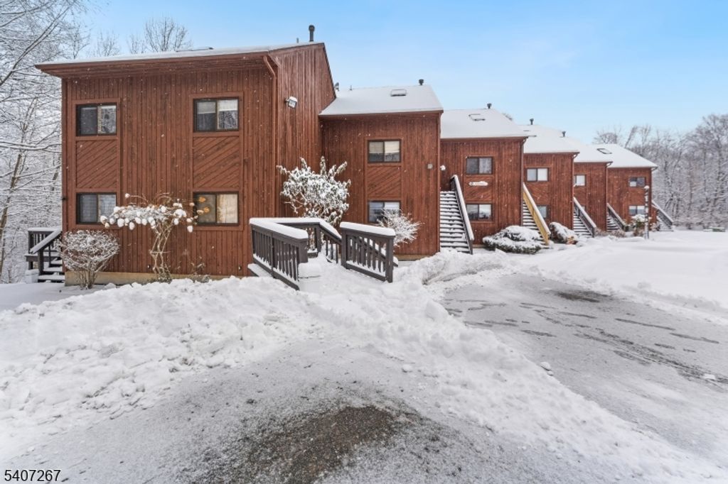 20 Augusta Dr Unit 5 5, Vernon Twp., NJ 07462