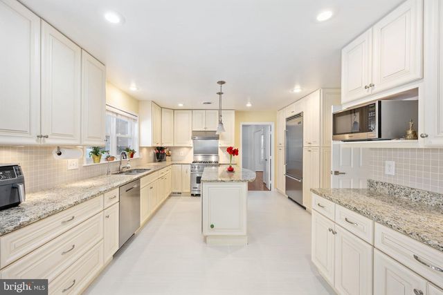 13953 OLEANDER CT, Woodbridge, VA 22193