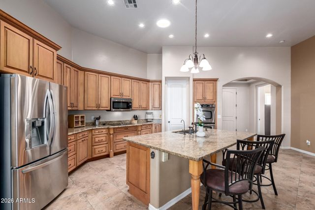 25234 W BLUE SKY Drive, Wittmann, AZ 85361