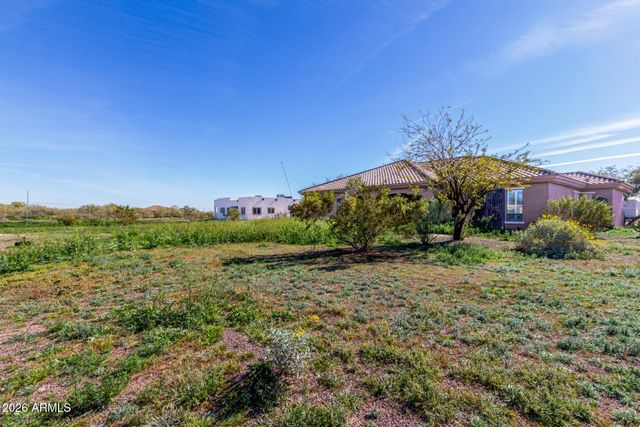 25234 W BLUE SKY Drive, Wittmann, AZ 85361