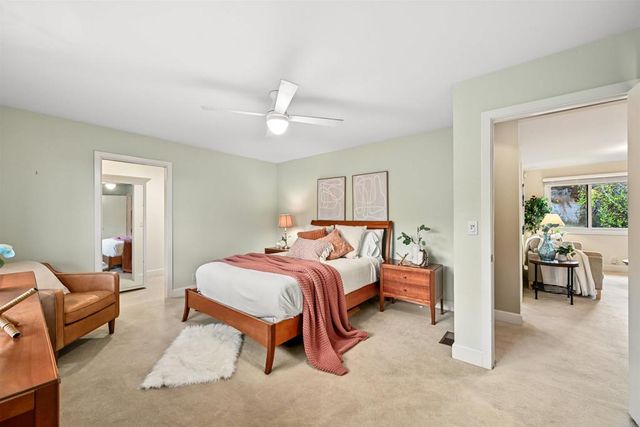 441 Holmwood Lane, Solana Beach, CA 92075