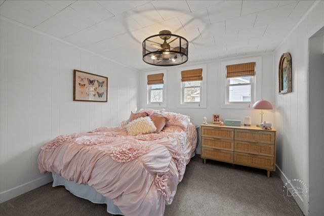 304 S Water Street, Batavia, IL 60510