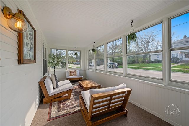 304 S Water Street, Batavia, IL 60510