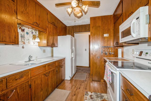 2584 County Road 33 SE, Buffalo, MN 55313