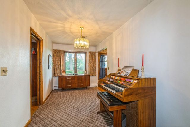 2584 County Road 33 SE, Buffalo, MN 55313